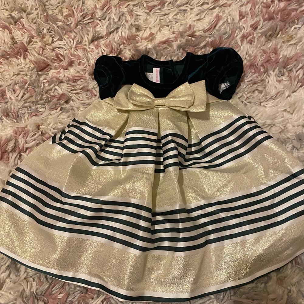 Elegant Striped Dress with Bow
